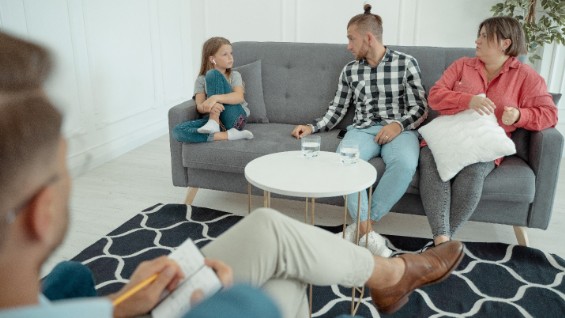 Consultanță parentală/Parenting Consultanță parentală/Parenting