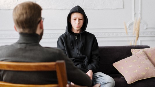 Servicii psihologice complexe: Evaluarea nivelului de dezvoltare a copilului și adolescentului și intervenție psihologică corectivă